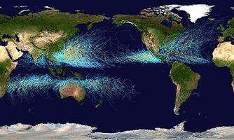  Рис. 4. Пути всех тропических циклонов за 1985-2005 гг. Цвет указывает их силу по шкале Саффира-Симпсона. 